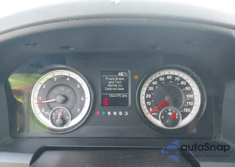 2014 Ram 1500 Tradesman из США, поврежденный, VIN 1C6RR6KG1ES112478